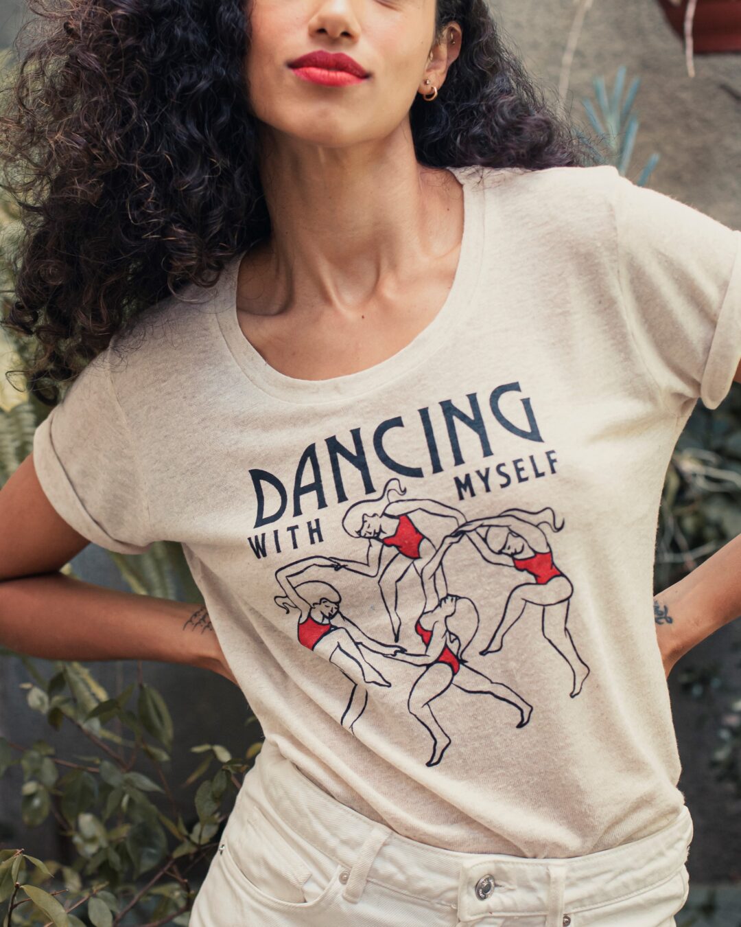 Camiseta Dancing_OFF WHITE - Imagem 2