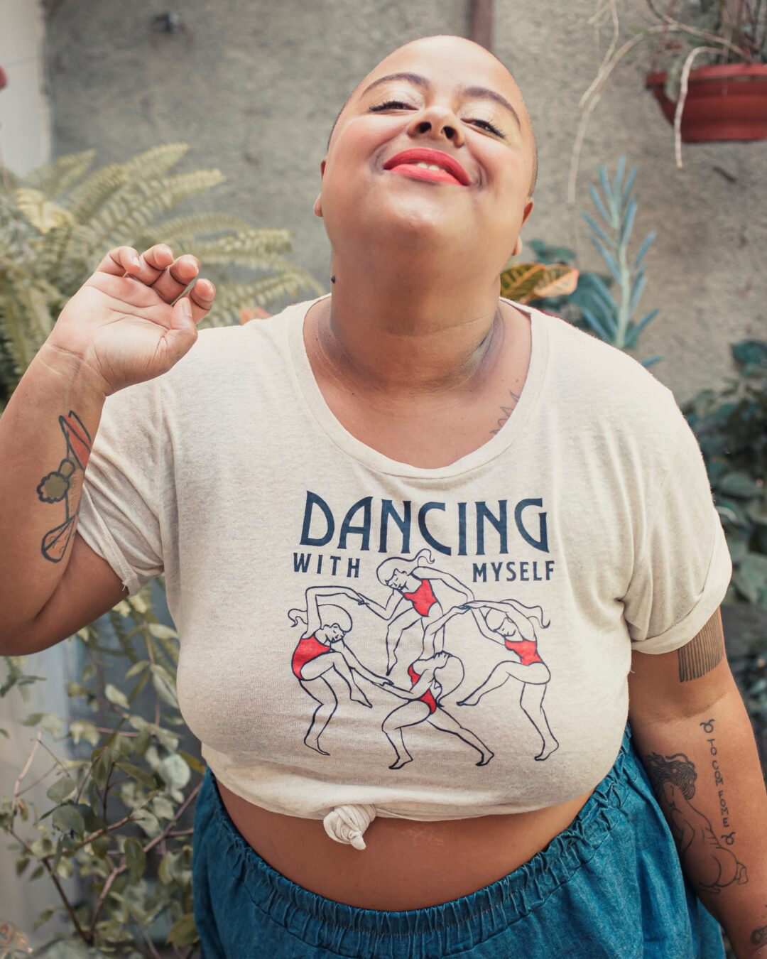 Camiseta Dancing_OFF WHITE - Imagem 4