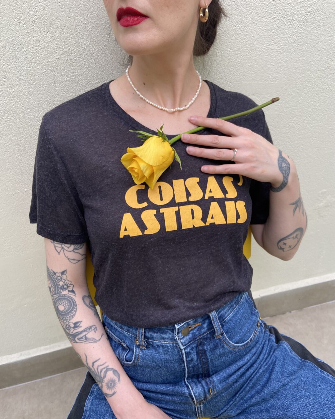 Camiseta Coisas Astrais_PRETA - Imagem 2